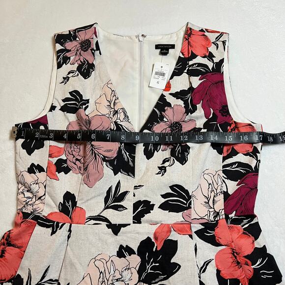 Ann Taylor Sleeveless Sundrenched Floral Print Fit & Flare Dress Size 6 NEW - Picture 12 of 14